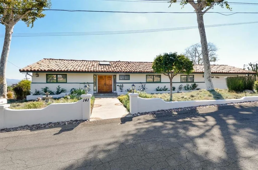 Unit for sale at 141 Helen Way, Escondido, CA 92025