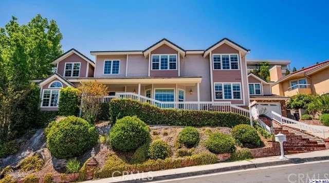 Unit for sale at 3289 Barnes Circle, Glendale, CA 91208