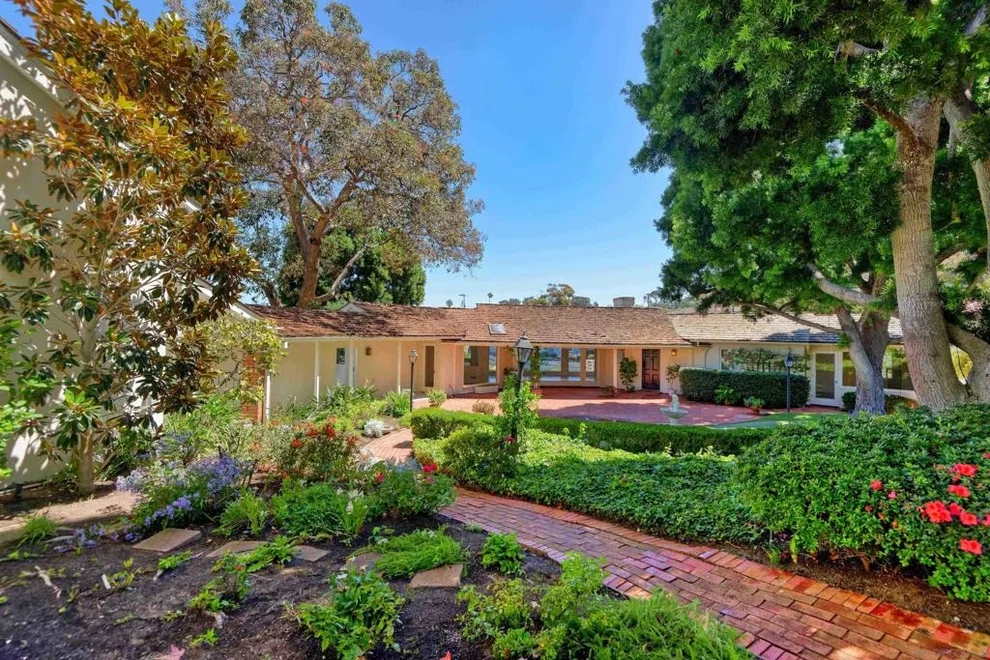 Unit for sale at 7755 Ludington Place, La Jolla, CA 92037