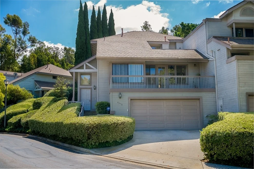 Unit for sale at 4534 Villas Dr, Bonita, CA 91902