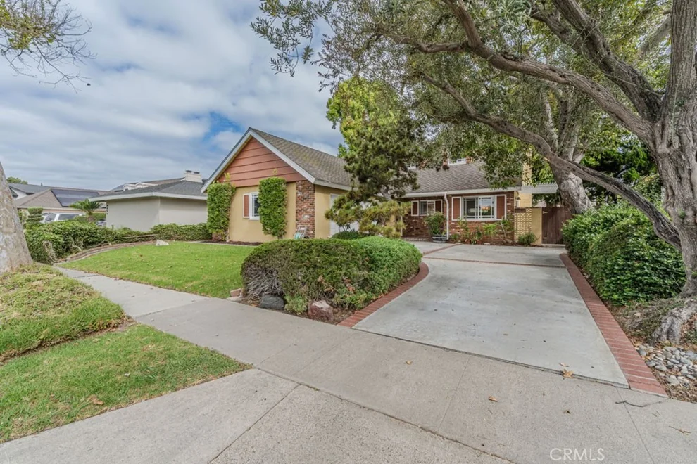 Unit for sale at 5521 Ludlow Avenue, Garden Grove, CA 92845