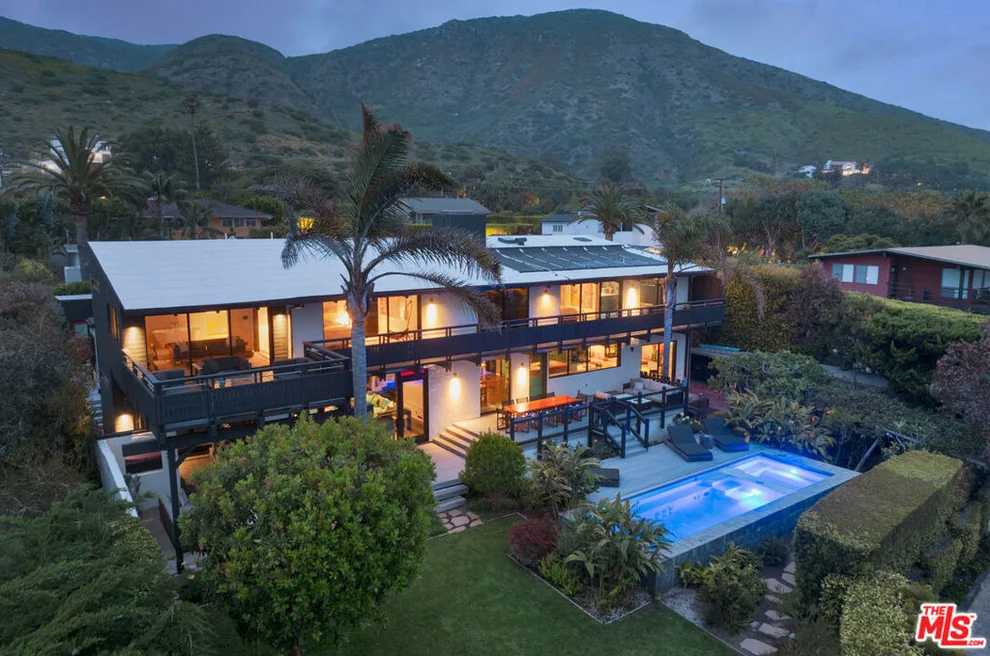 Unit for sale at 31970 Pacific Coast Highway, Malibu, CA 90265
