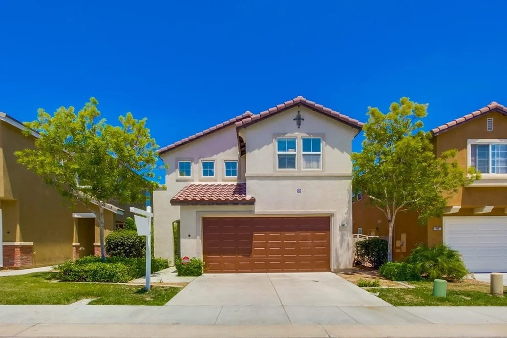 Unit for sale at 841 Caminito Linares, Chula Vista, CA 91911