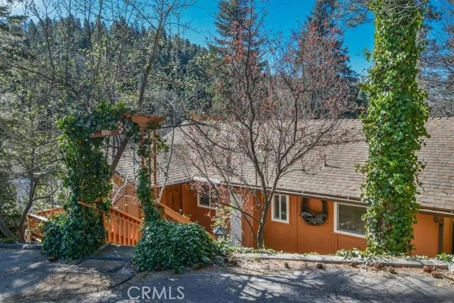 Unit for sale at 891 Virginia Court, Lake Arrowhead, CA 92352