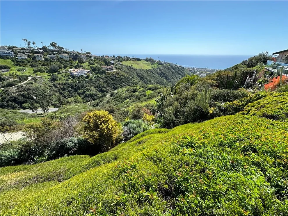 Unit for sale at 1625 Tahiti, Laguna Beach, CA 92651
