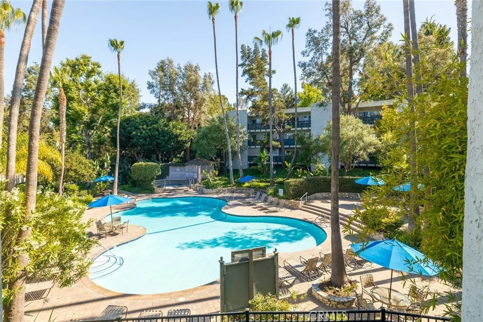 Unit for sale at 3605 W Hidden Lane, Rolling Hills Estates, CA 90274
