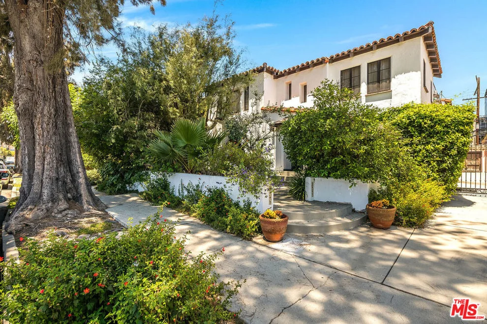 Unit for sale at 8447 W 4th Street, Los Angeles, CA 90048