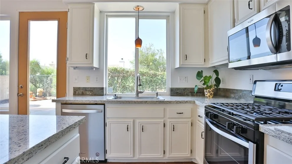 Unit for sale at 365 Jessica Lane, Corona, CA 92882