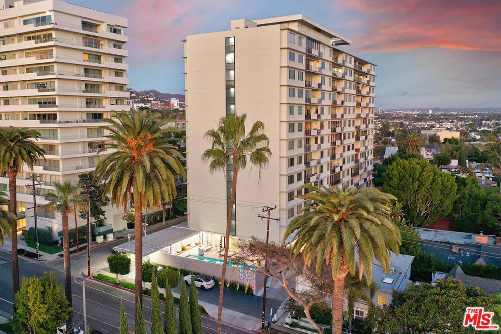 Unit for sale at 818 N Doheny Drive, West Hollywood, CA 90069
