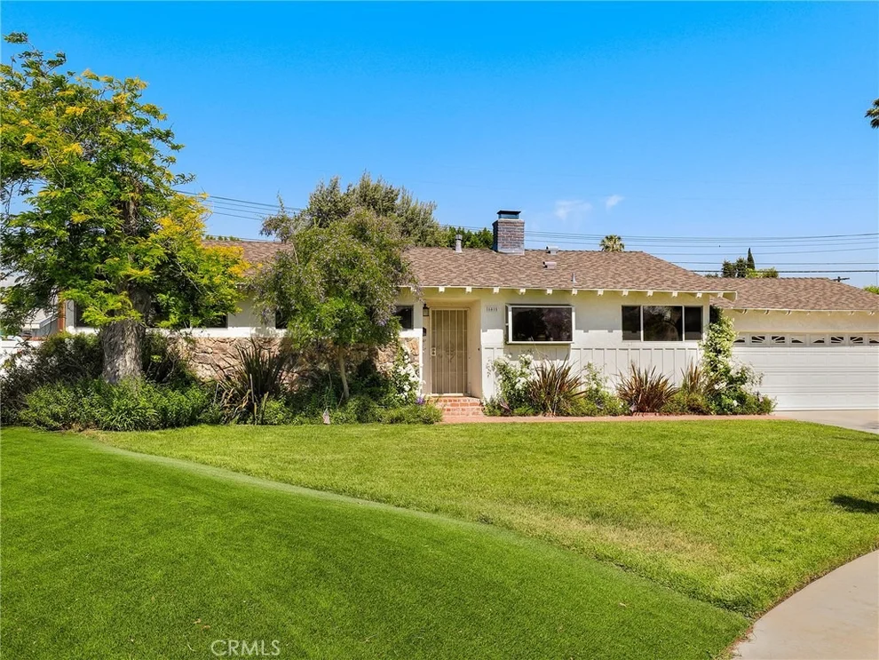 Unit for sale at 16415 Vintage Street, North Hills, CA 91343
