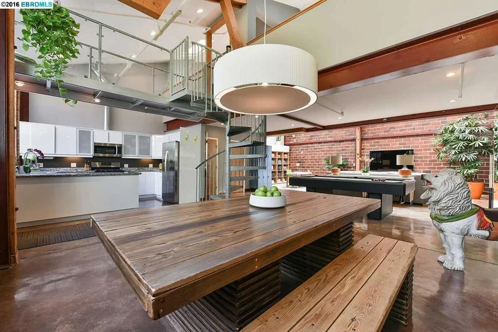Unit for sale at 1501 37TH AVE, Oakland, CA 94601
