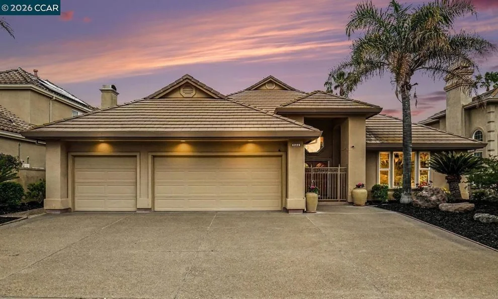 Unit for sale at 5666 Oakmont Ct, Discovery Bay, CA 94505