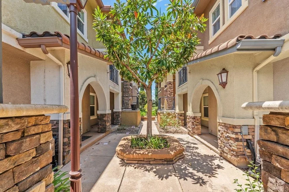 Unit for sale at 54 Via Sovana, Santee, CA 92071
