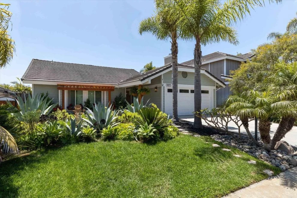 Unit for sale at 1821 Hawk View Drive, Encinitas, CA 92024