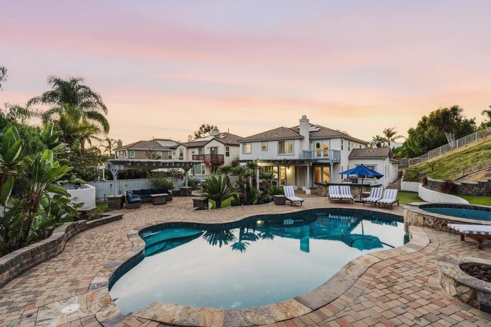 Unit for sale at 851 Shadow Ridge Pl, Chula Vista, CA 91914