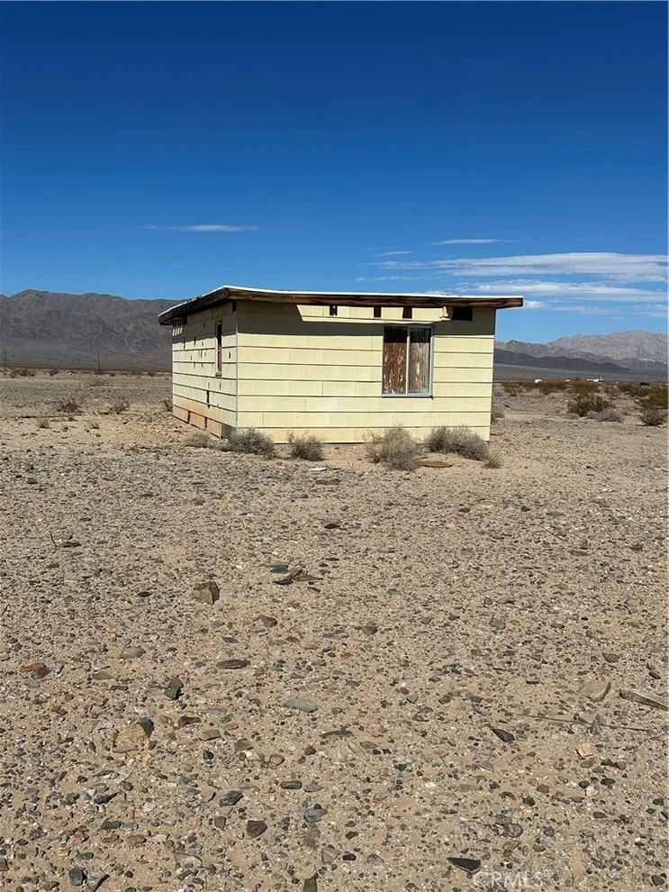 Unit for sale at 1 Screech Owl, 29 Palms, CA 92277