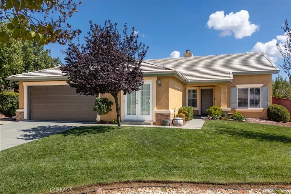 Unit for sale at 1686 Lakeside, Beaumont, CA 92223