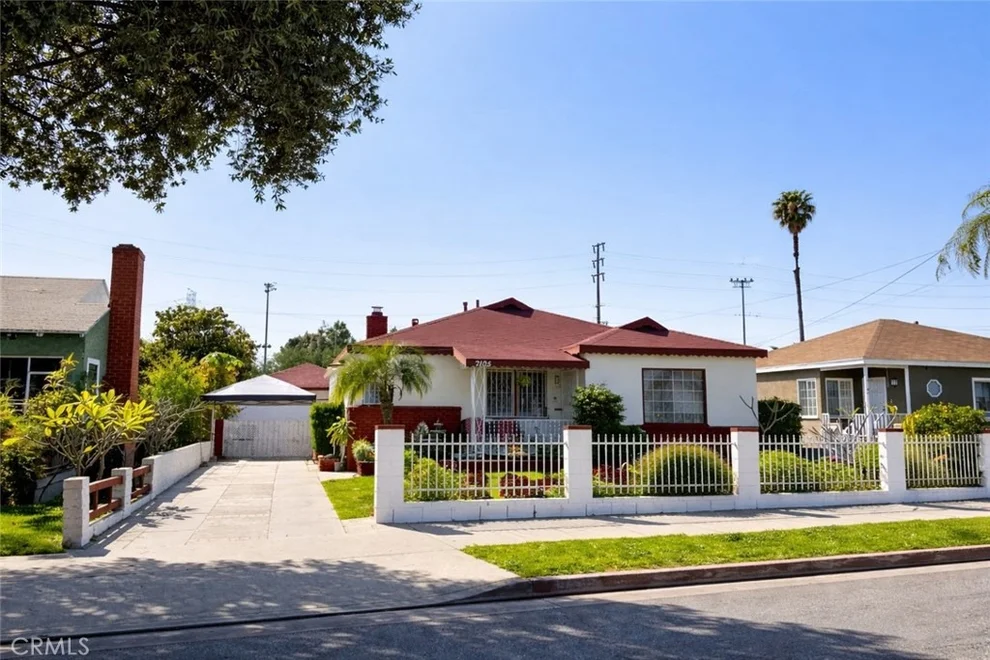 Unit for sale at 7105 California Avenue, Bell, CA 90201