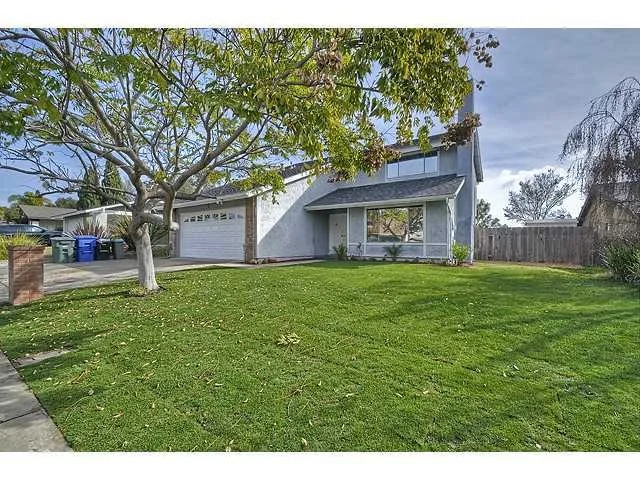 Unit for sale at 841 La Senda Way, Chula Vista, CA 91910