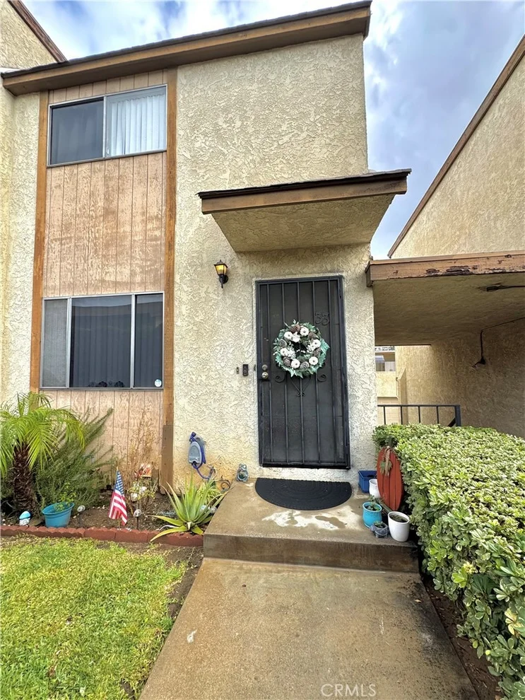 Unit for sale at 13450 Meyer, Whittier, CA 90605