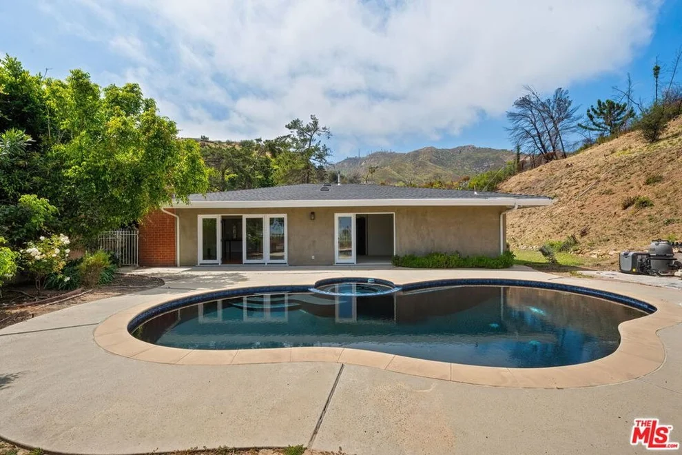 Unit for sale at 1812 Manzanita Park Avenue, Malibu, CA 90265