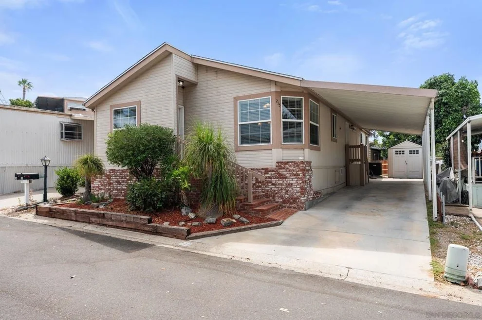 9395 Harritt Road