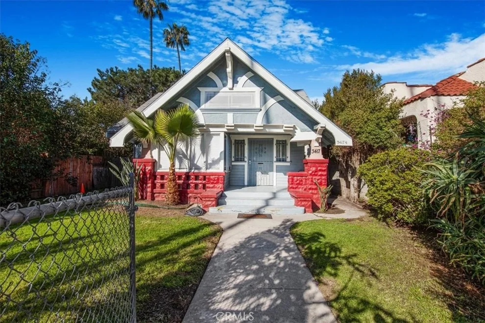 Unit for sale at 3417 4th Avenue, Los Angeles, CA 90018