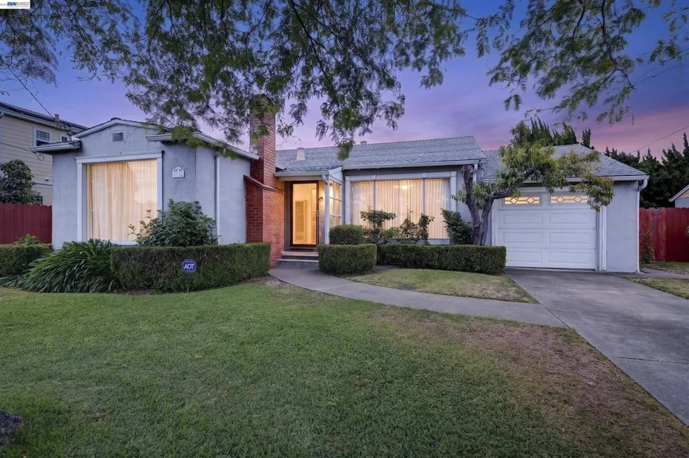 Unit for sale at 1282 Chapel Ave, San Leandro, CA 94579
