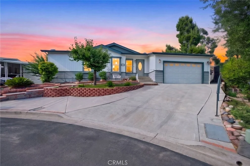 Unit for sale at 38012 Calle Quedo, Murrieta, CA 92562