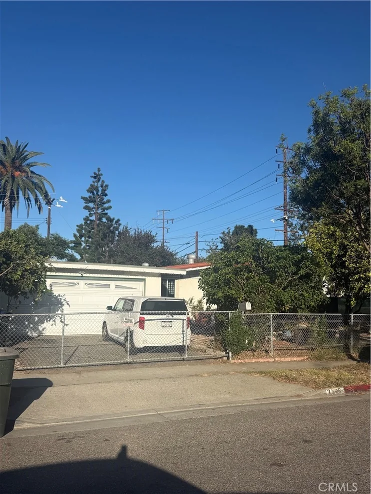 Unit for sale at 2245 Anaheim, Costa Mesa, CA 92627