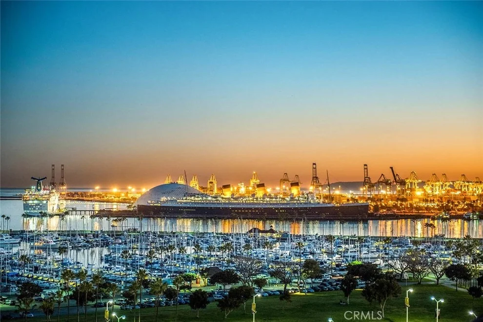 Unit for sale at 850 E Ocean Boulevard, Long Beach, CA 90802