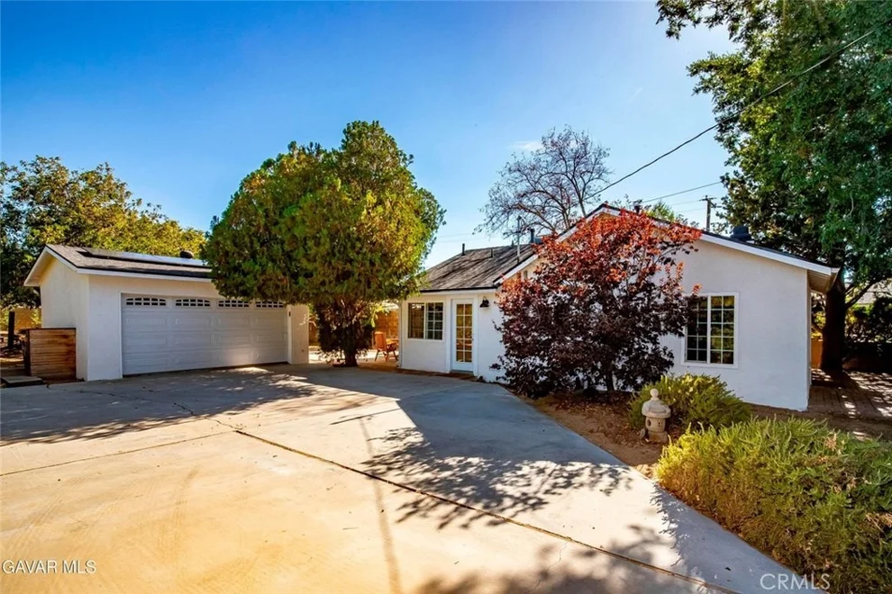 Unit for sale at 5050 W Avenue L, Lancaster, CA 93536