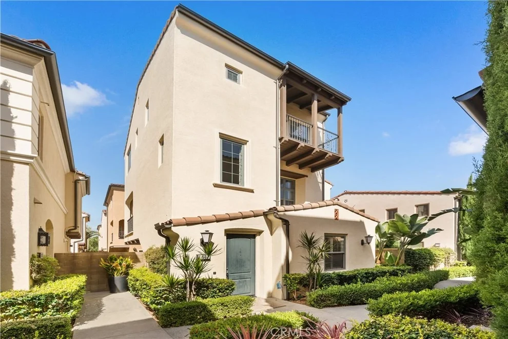 Unit for sale at 80 Strawberry, Irvine, CA 92620