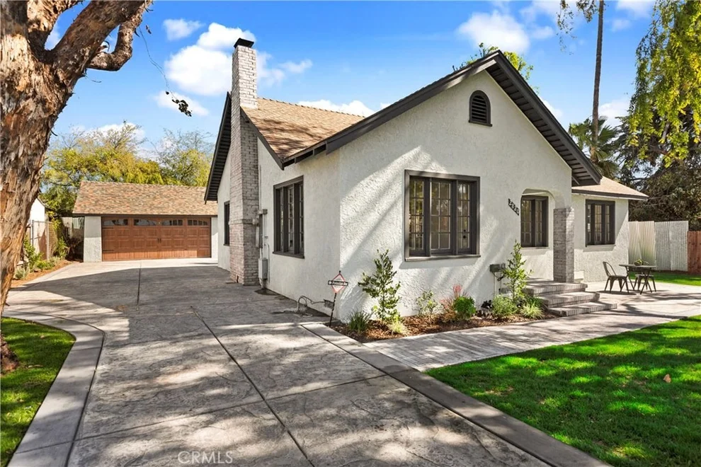 Unit for sale at 2820 Lincoln Avenue, Altadena, CA 91001