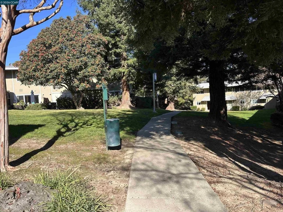Unit for sale at 394 Ilo Ln, Danville, CA 94526