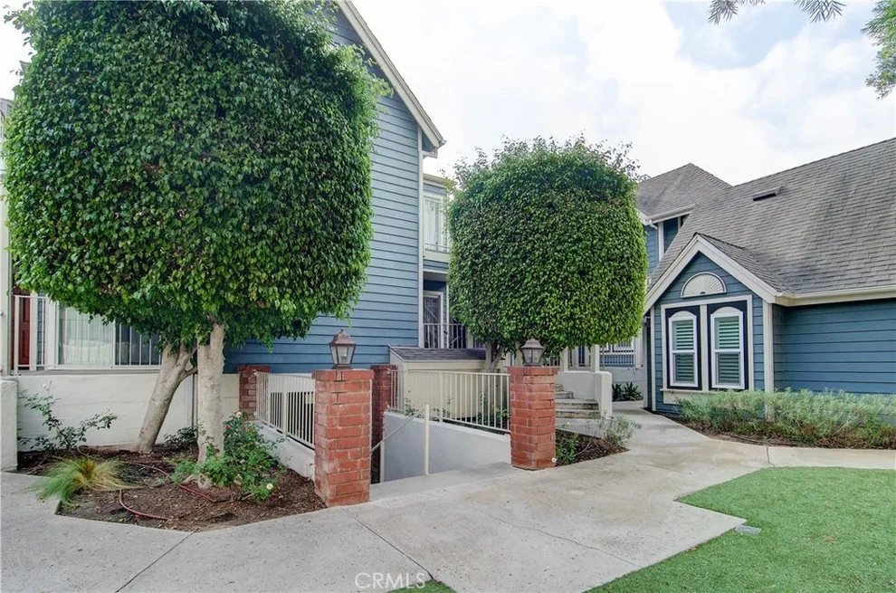 Unit for sale at 810 Baker, Costa Mesa, CA 92626