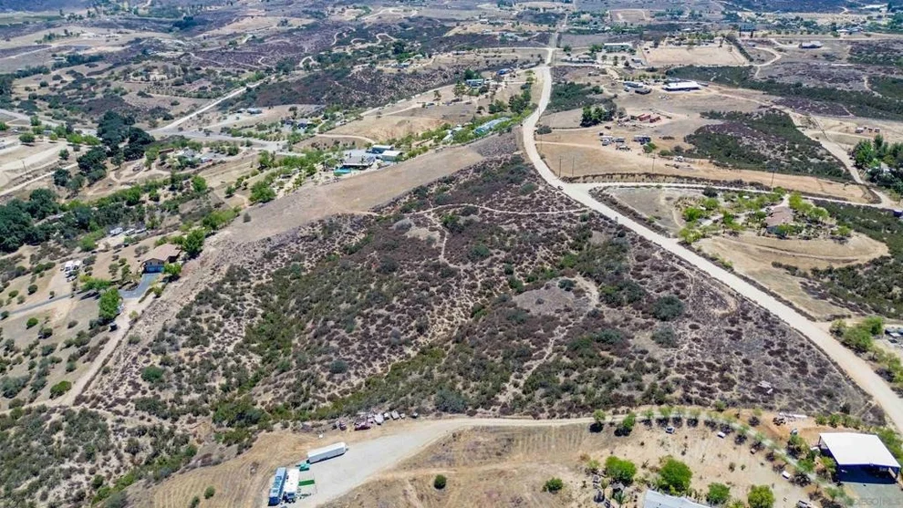 Unit for sale at 15 Calle Segovia, Temecula, CA 92592