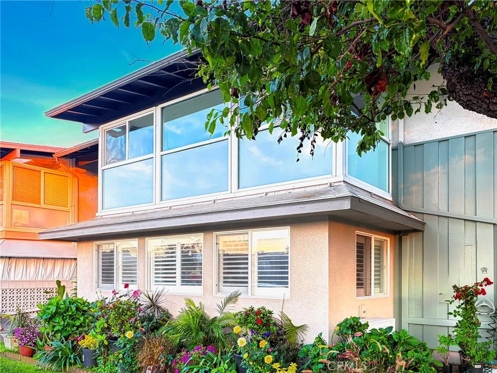 Unit for sale at 1860 McKinney Way, Seal Beach, CA 90740
