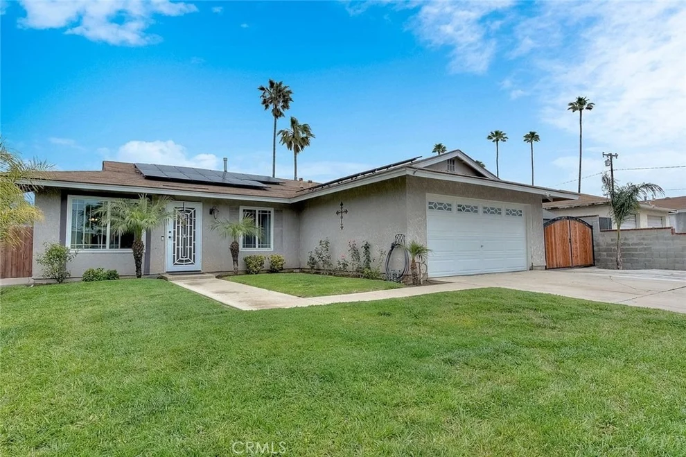 Unit for sale at 16274 San Jacinto Avenue, Fontana, CA 92336