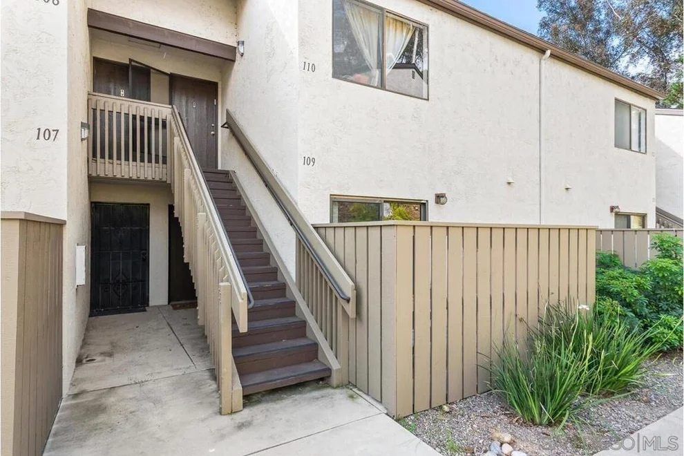 Unit for sale at 10332 Caminito Aralia, San Diego, CA 92131