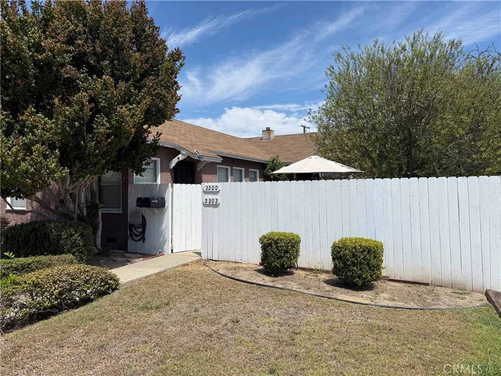 Unit for sale at 2200 Grand, Long Beach, CA 90815