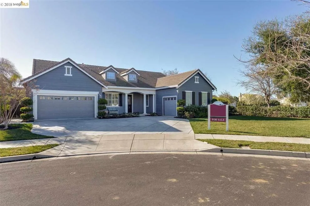 Unit for sale at 712 Iris Ct, Brentwood, CA 94513