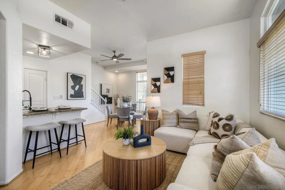 Unit for sale at 598 Almond Rd, San Marcos, CA 92078