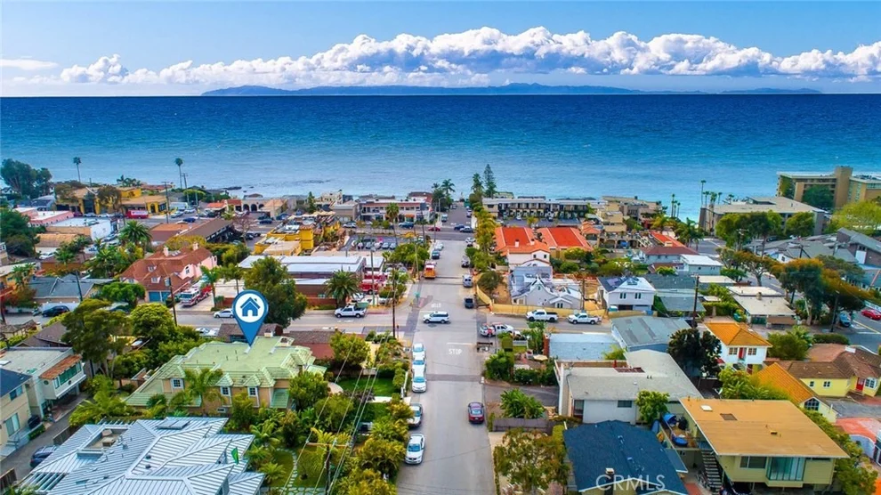 Unit for sale at 319 Agate Street, Laguna Beach, CA 92651