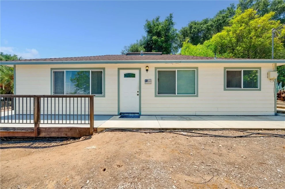 Unit for sale at 17425 Cross Street, Lake Elsinore, CA 92530