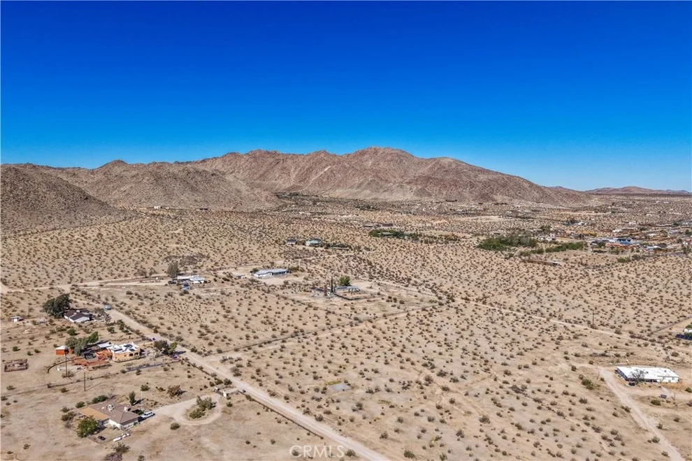 Unit for sale at 61830 Highland Drive, Joshua Tree, CA 92252