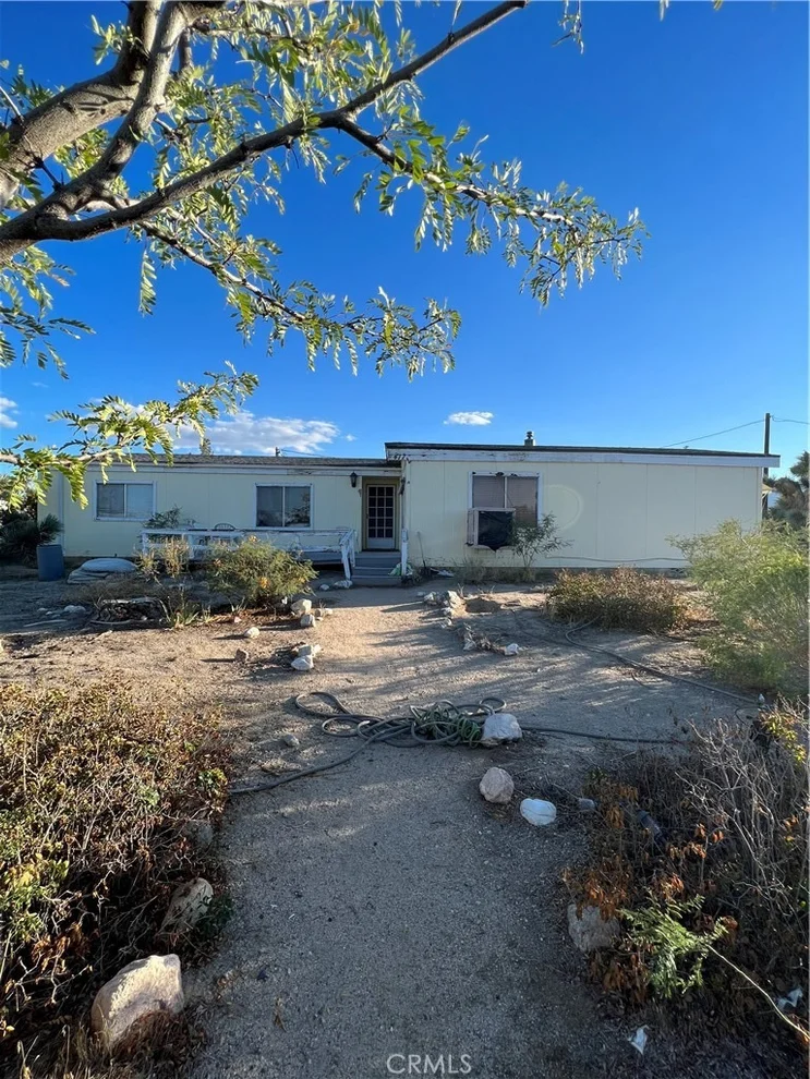 Unit for sale at 4171 4177 Amador Road, Phelan, CA 92371