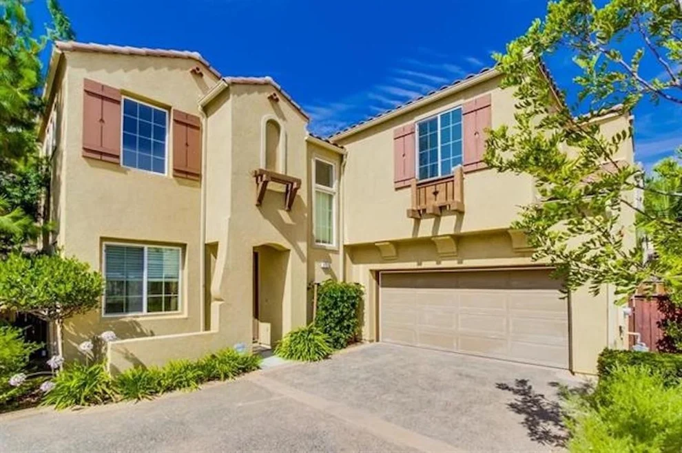 Unit for sale at 912 Mira Lago Way, San Marcos, CA 92078