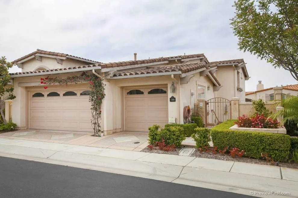 Unit for sale at 1369 Caminito Floreo, La Jolla, CA 92037