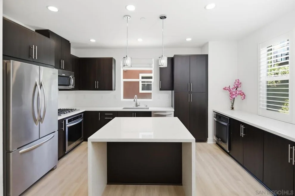Unit for sale at 7830 Inception Way, San Diego, CA 92108